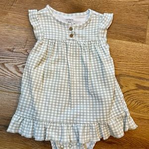 Carters 9 month onesie / dress - final drop